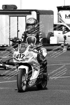 media/Apr-10-2022-SoCal Trackdays (Sun) [[f104b12566]]/Around the Pits/